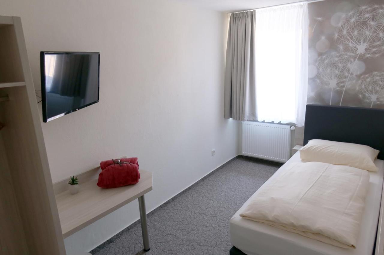 Hotel Waldoza Waldmohr Екстериор снимка