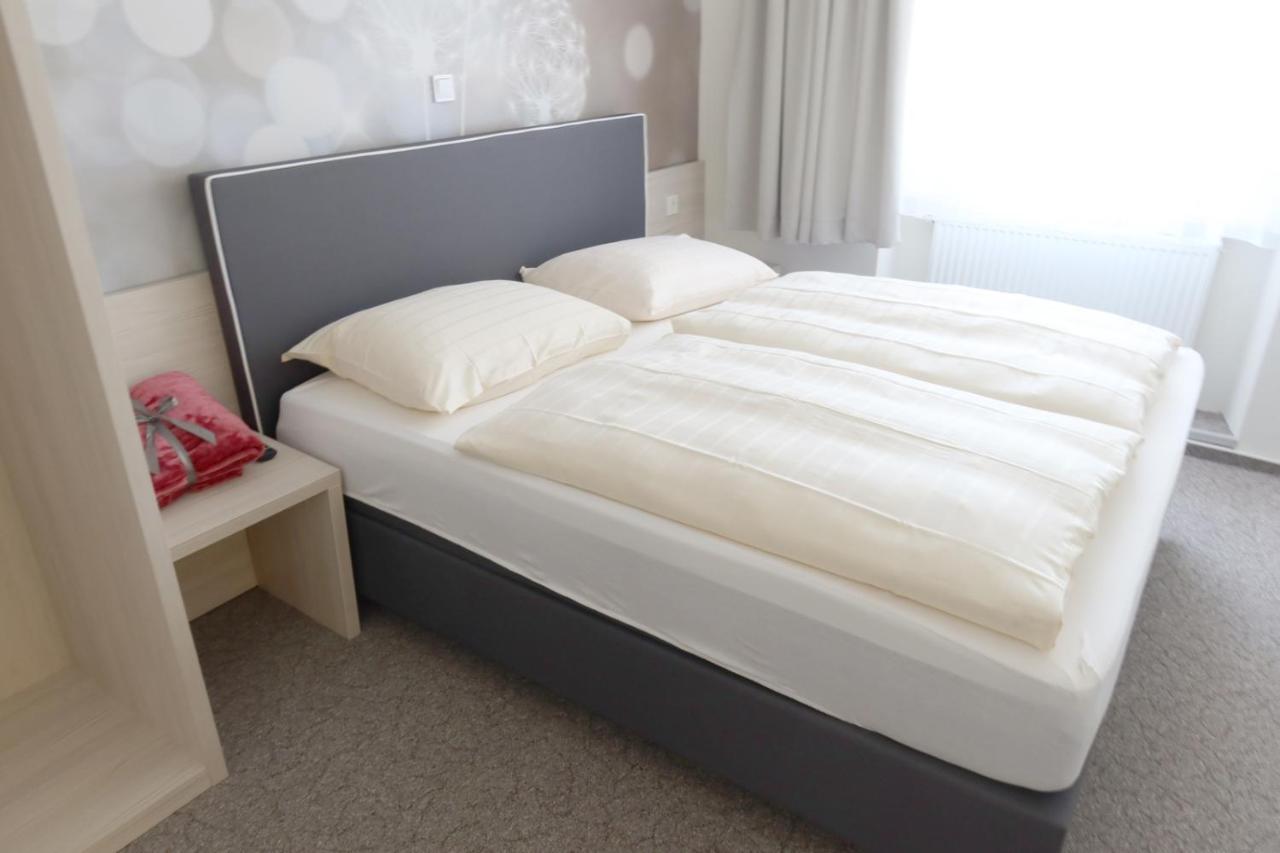Hotel Waldoza Waldmohr Екстериор снимка